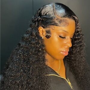 Meet your Posher, Taneja